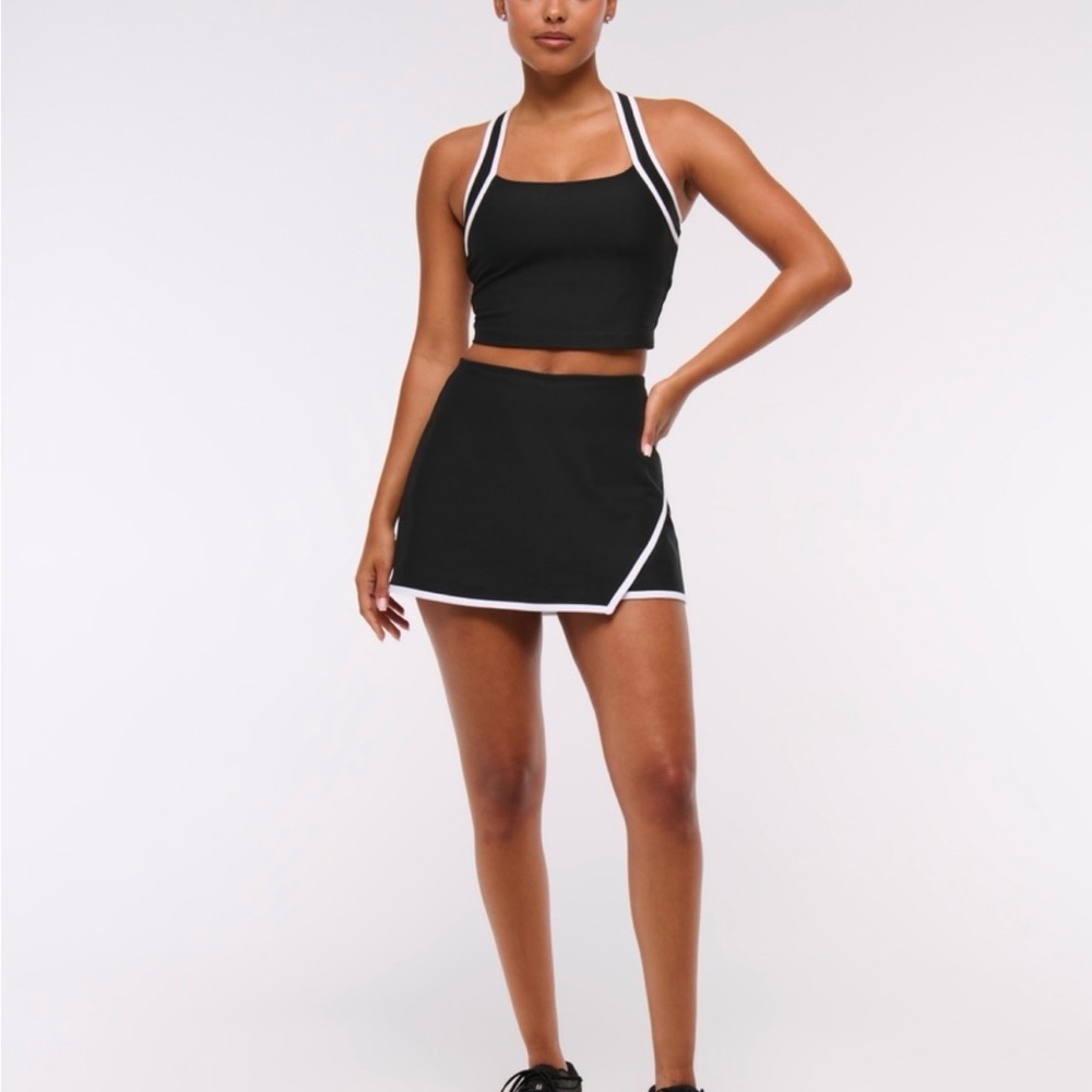 YPB sculptLUX Strappy-Back Tank and Skort set XS